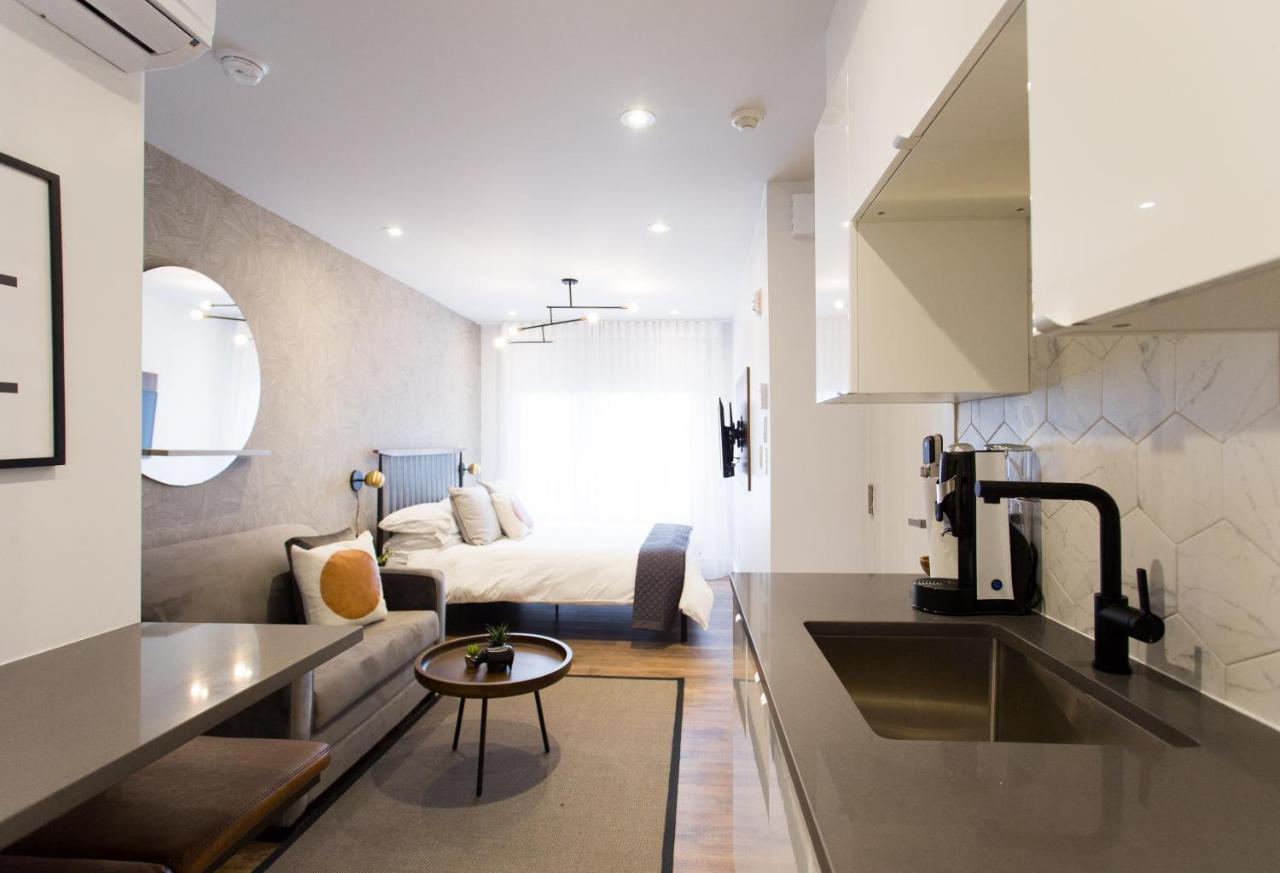 Romantic Studio In The Heart Of Little Italy By Den Stays Montréal Extérieur photo
